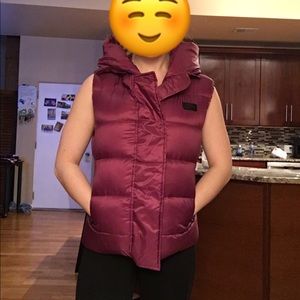 Nike puffy vest